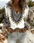 Karen | Top with V-Neck and Retro Print
